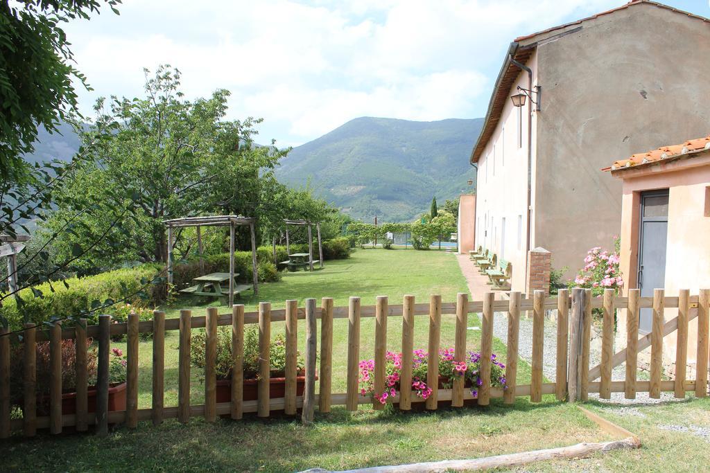 Agrituristica Del Lungomonte Pisano Hotel Calci Esterno foto